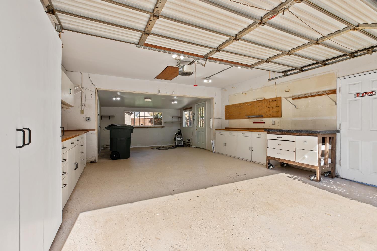133 Frances Ave, Modesto, CA 95354