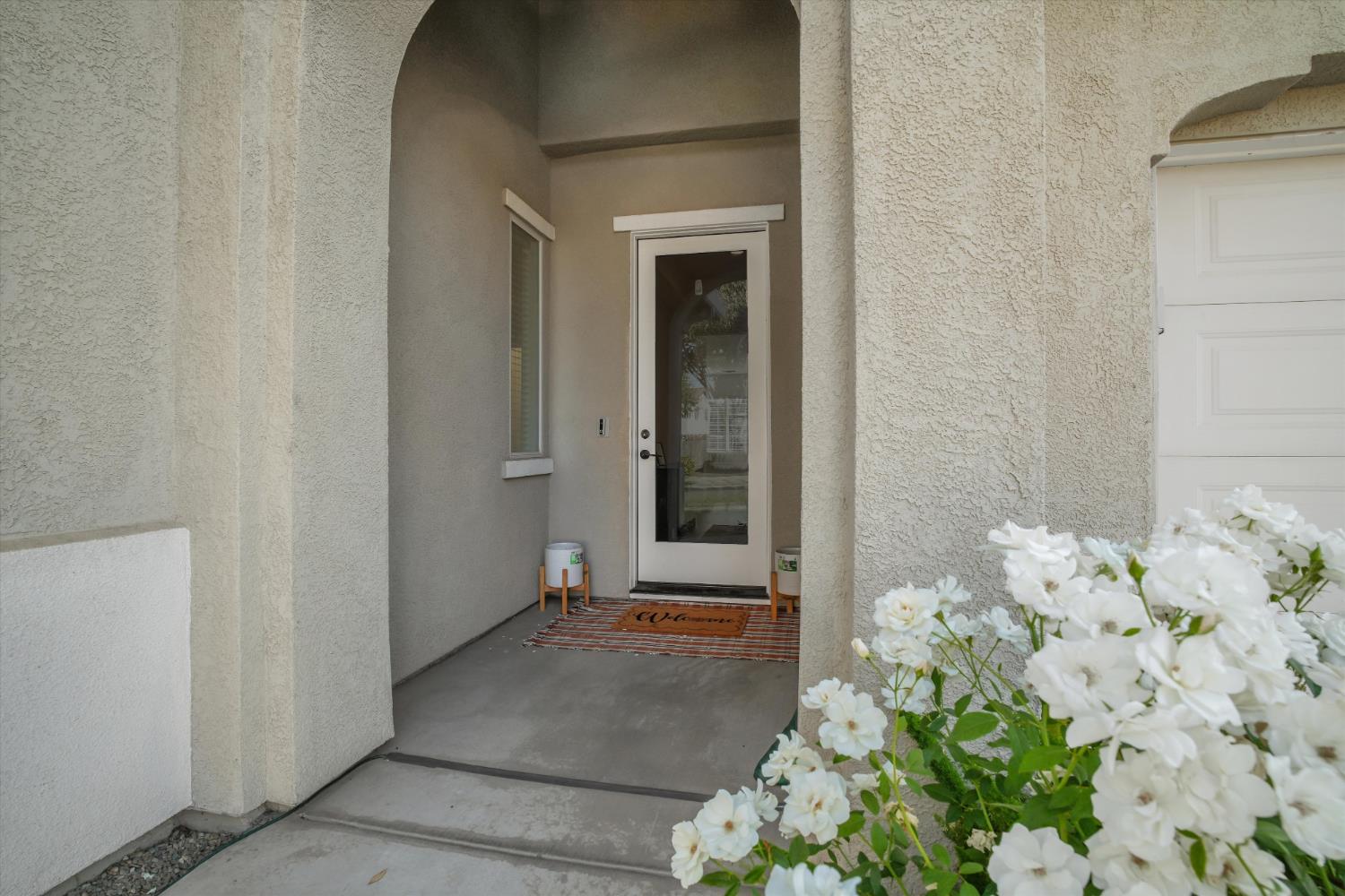 3334 Silverwood St, Escalon, CA 95320