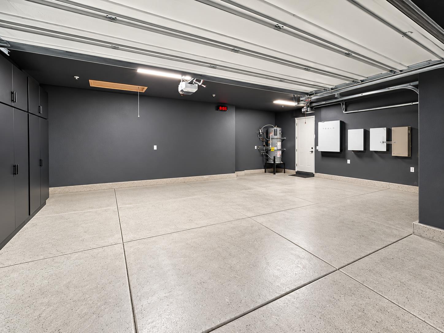 392 Broadstone Ct, Los Banos, CA 93635
