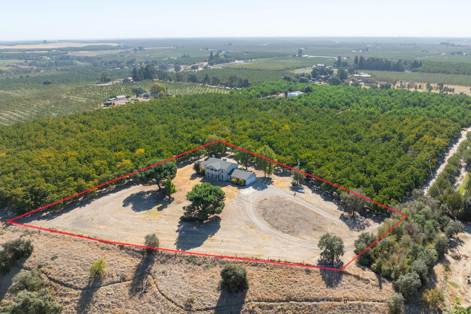 361 Arlberg Rd, Hickman, CA 95323