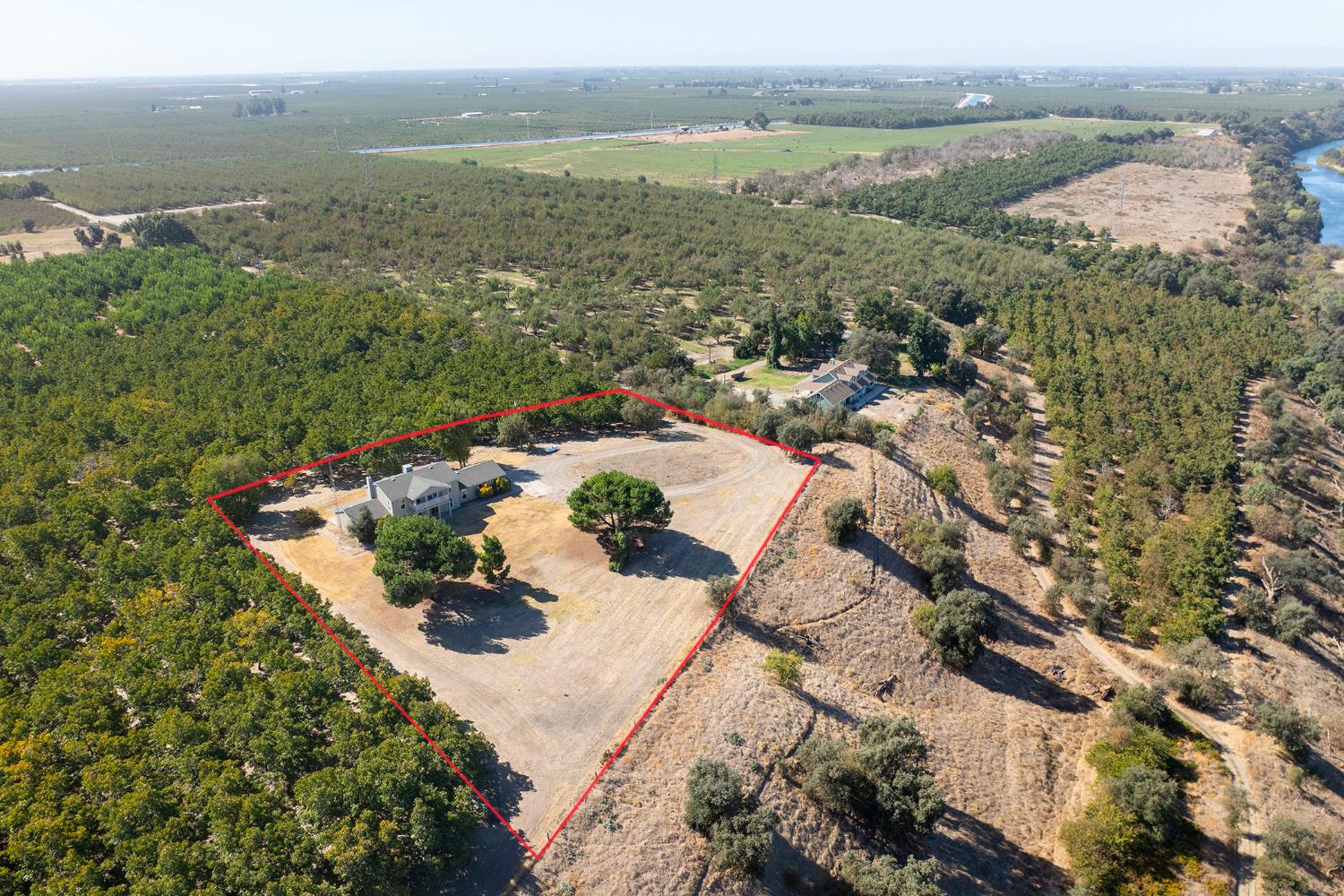 361 Arlberg Rd, Hickman, CA 95323