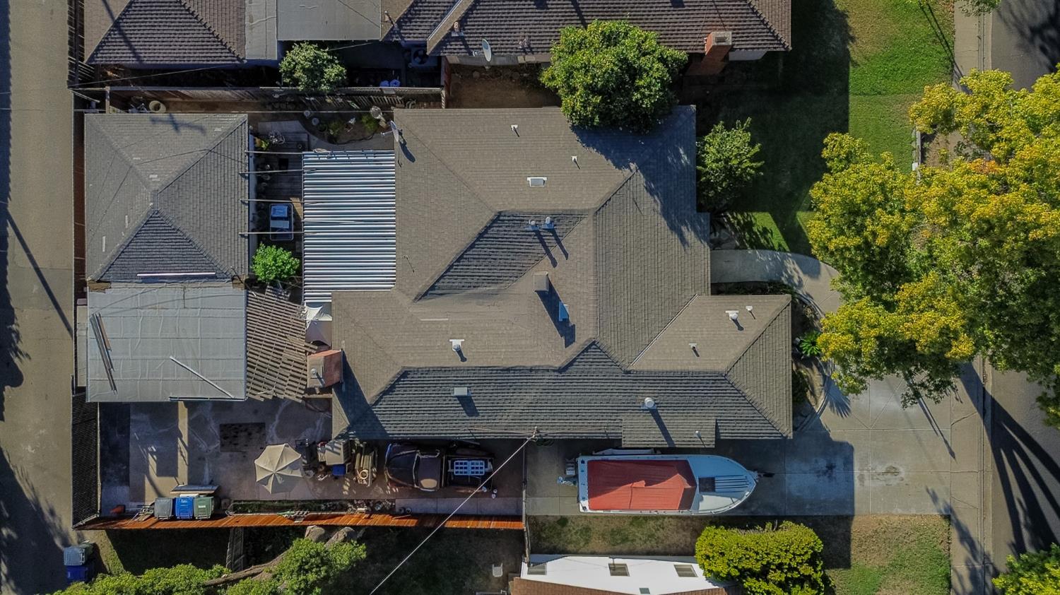 1208 E Morris Ave, Modesto, CA 95350