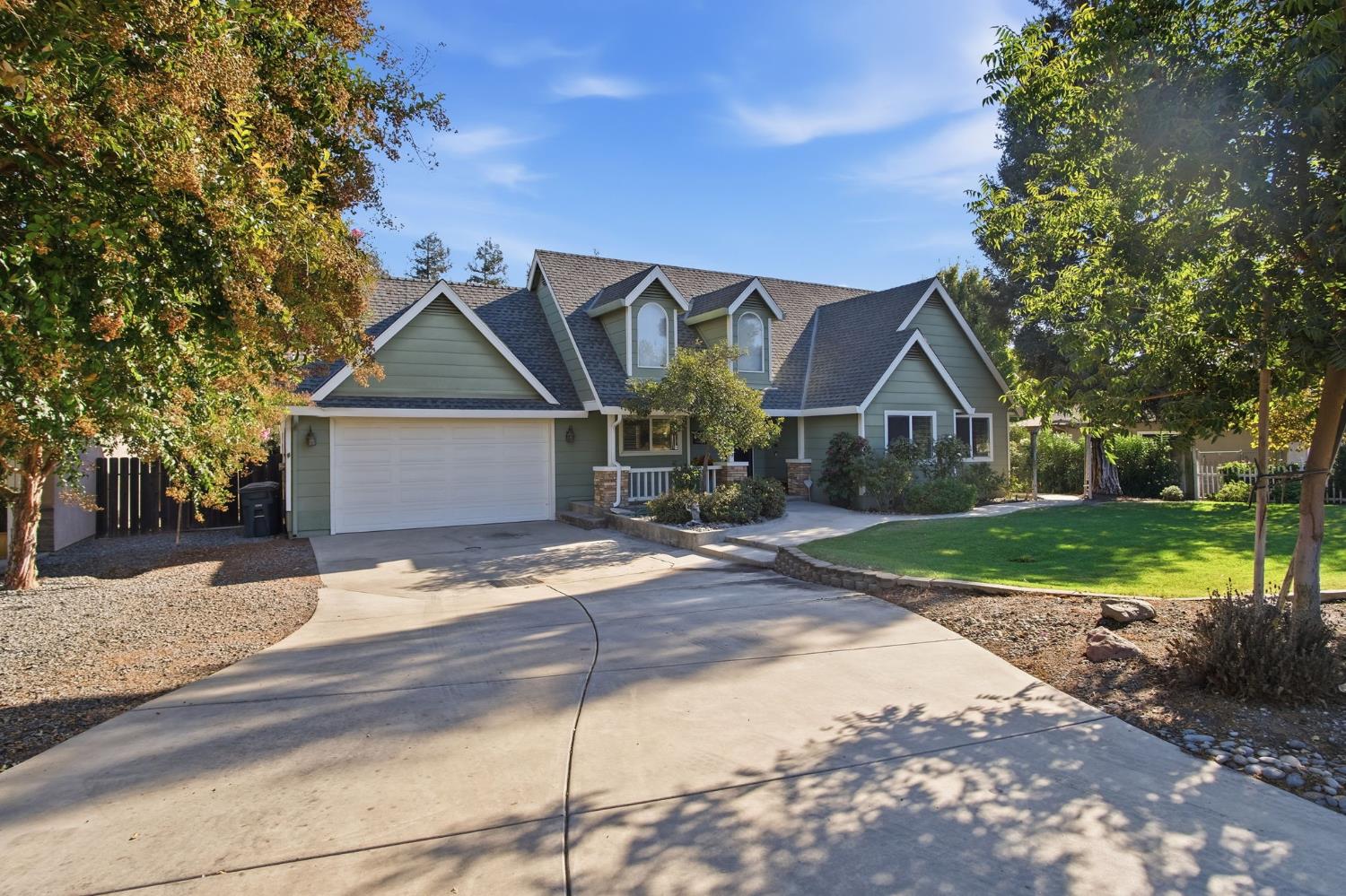 13539 Bentley St, Waterford, CA 95386