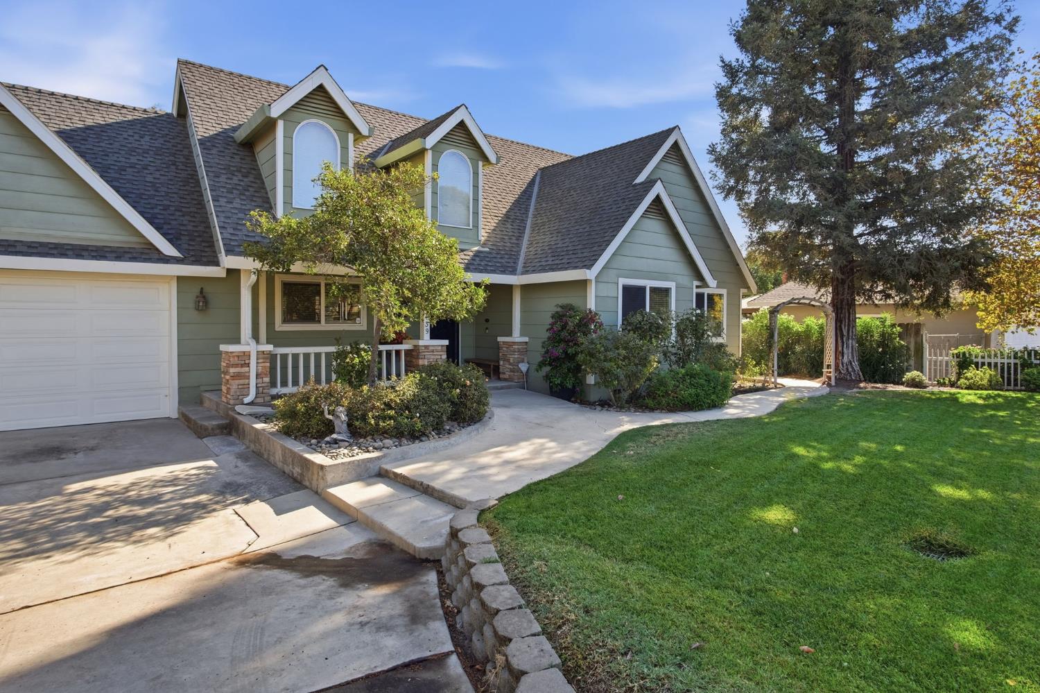 13539 Bentley St, Waterford, CA 95386