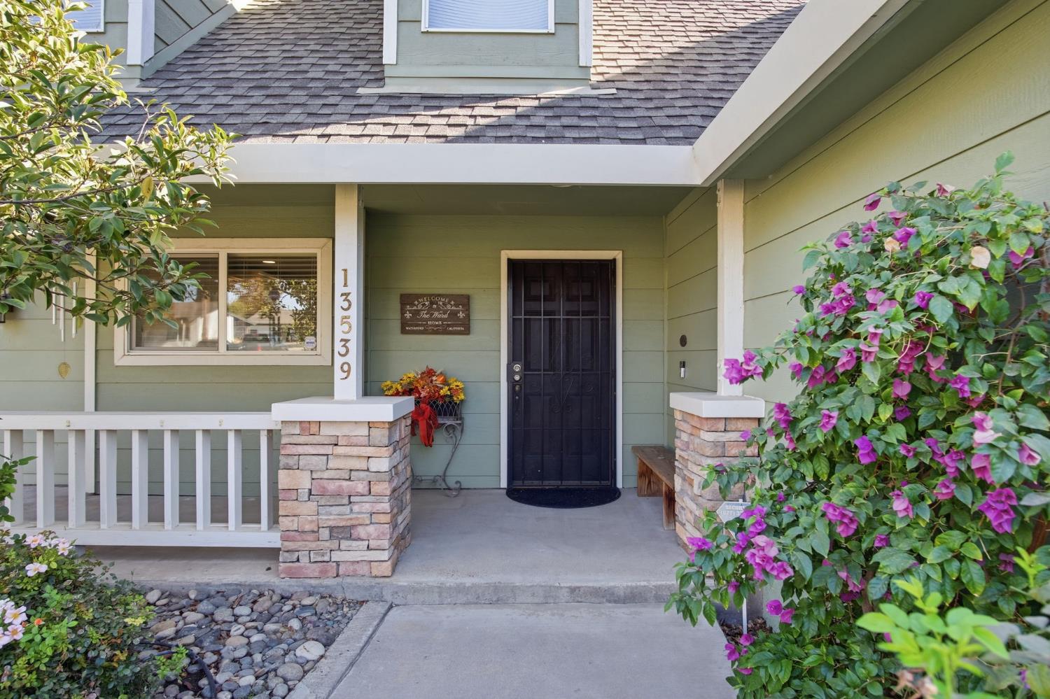 13539 Bentley St, Waterford, CA 95386