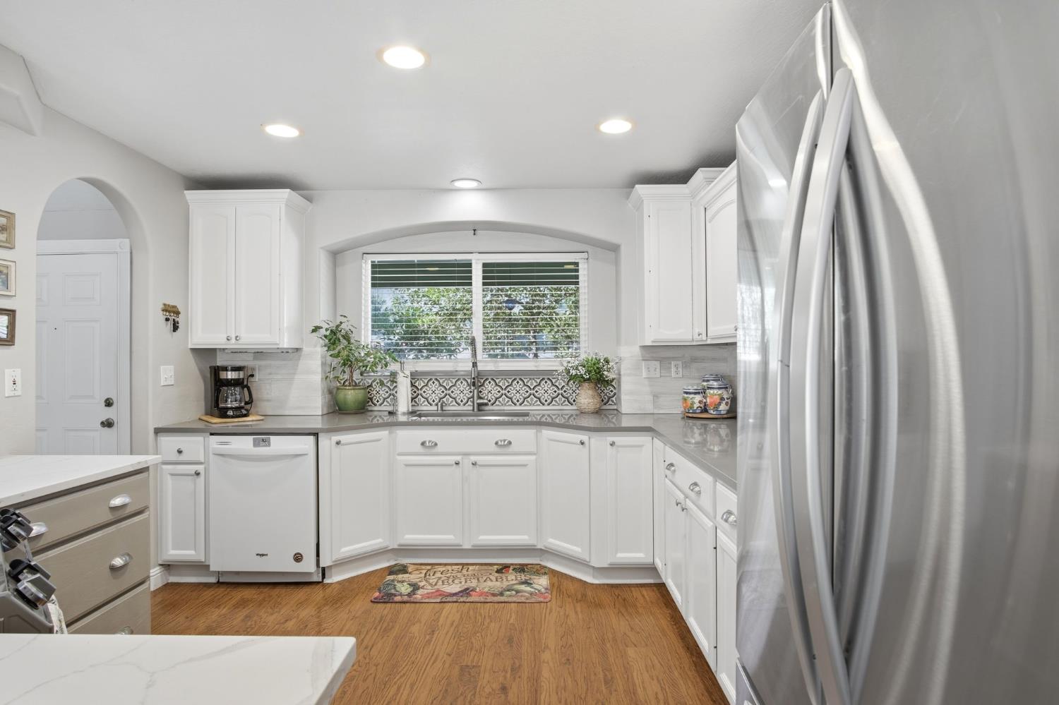 13539 Bentley St, Waterford, CA 95386