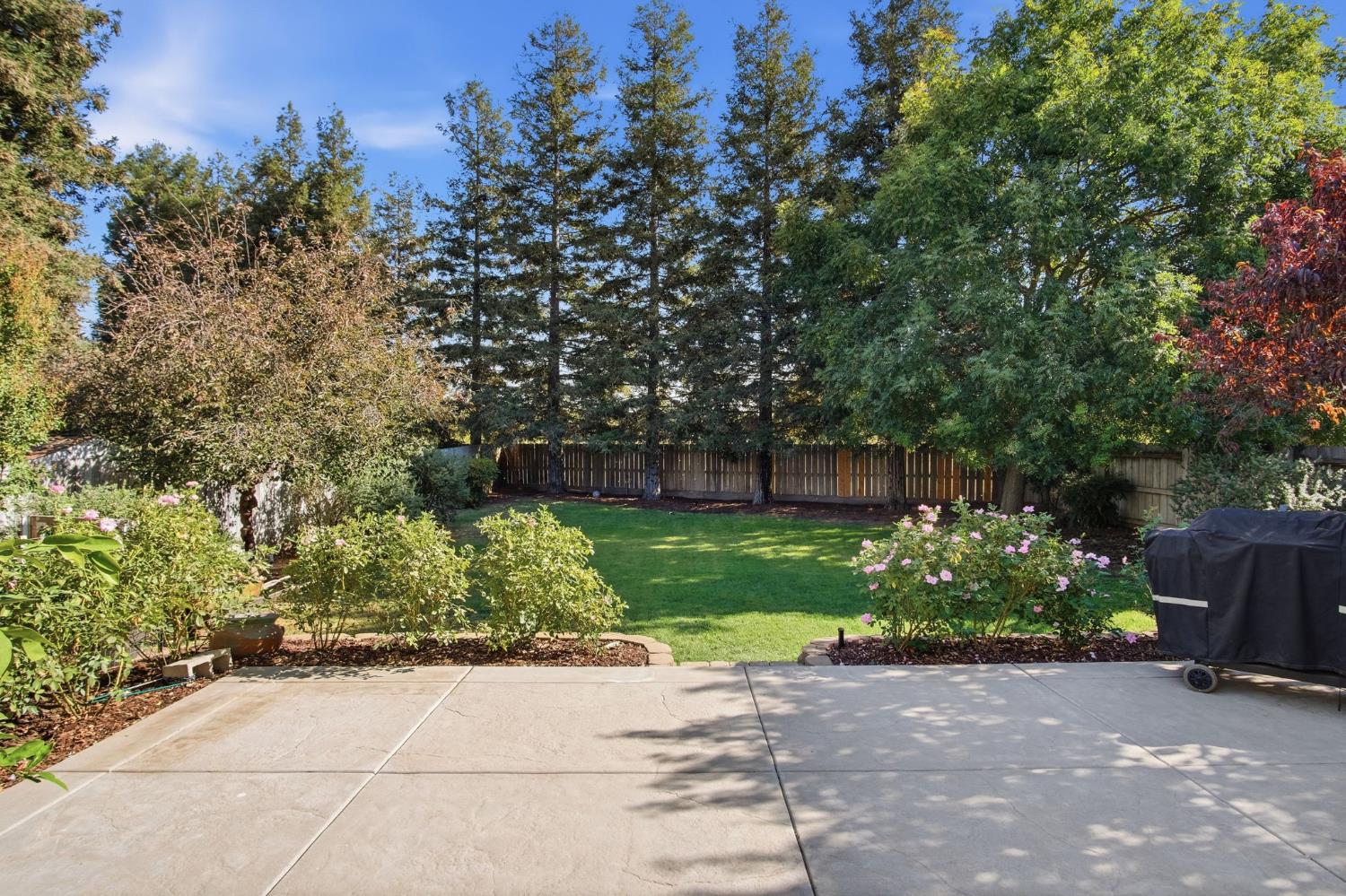 13539 Bentley St, Waterford, CA 95386