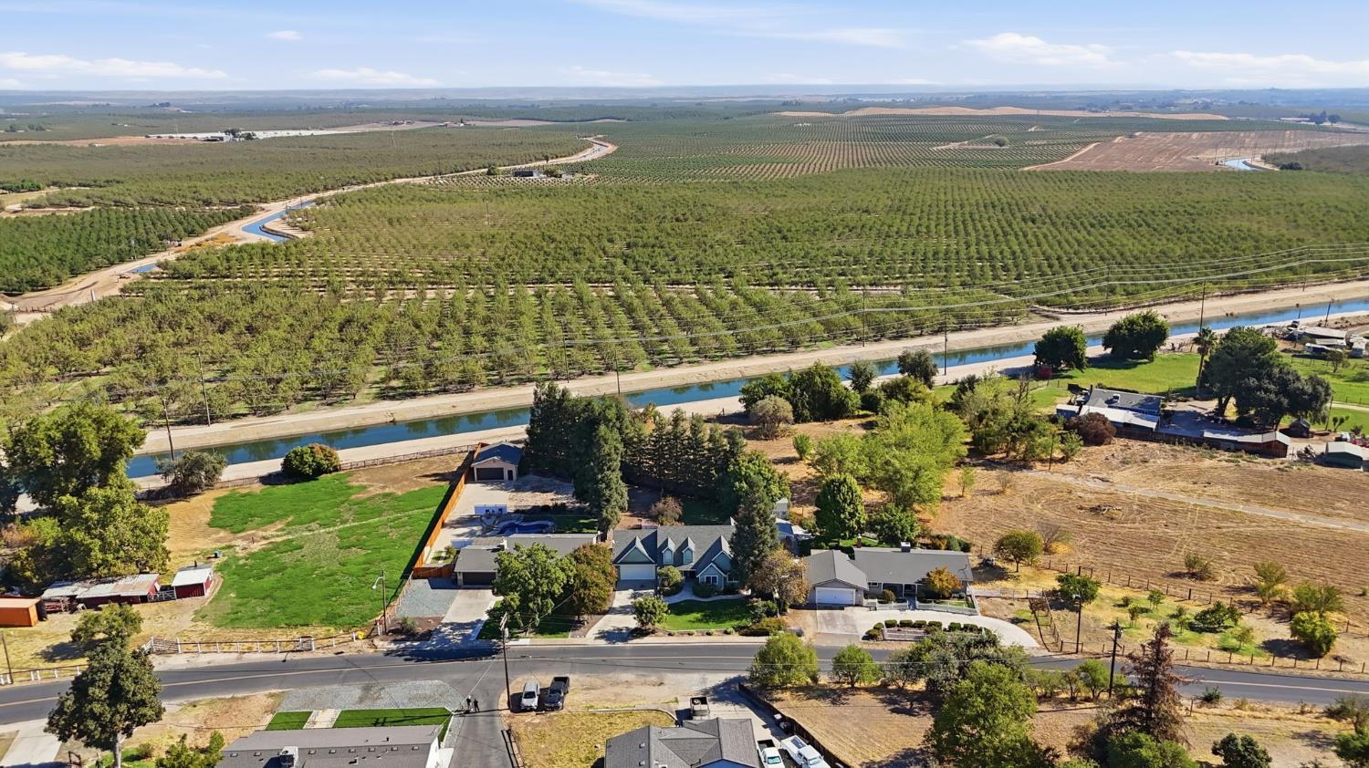 13539 Bentley St, Waterford, CA 95386