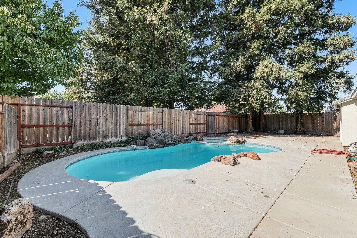 4503 Fosberg Rd, Turlock, CA 95382