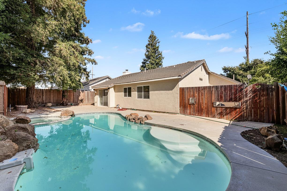 4503 Fosberg Rd, Turlock, CA 95382