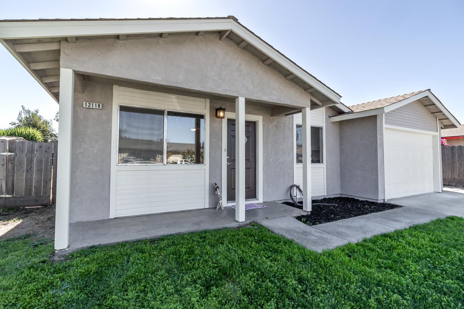 12118 Hernandez Ave, Waterford, CA 95386