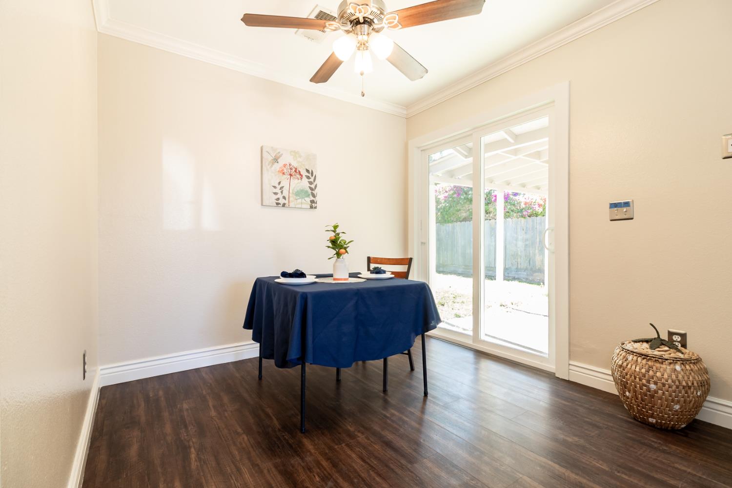 12118 Hernandez Ave, Waterford, CA 95386