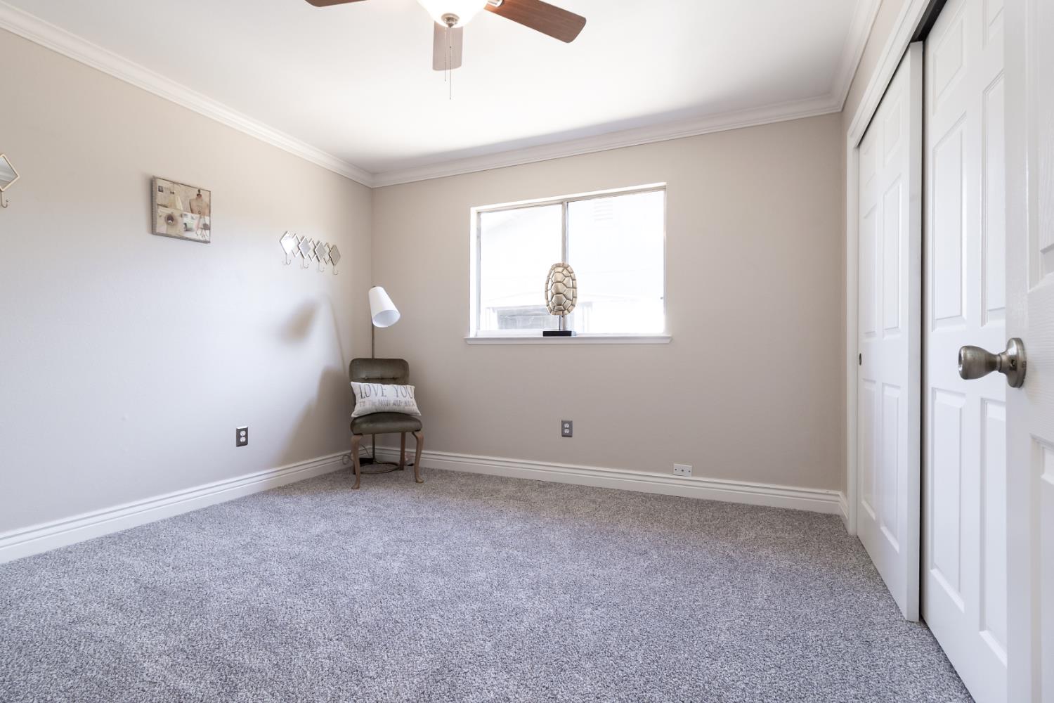 12118 Hernandez Ave, Waterford, CA 95386