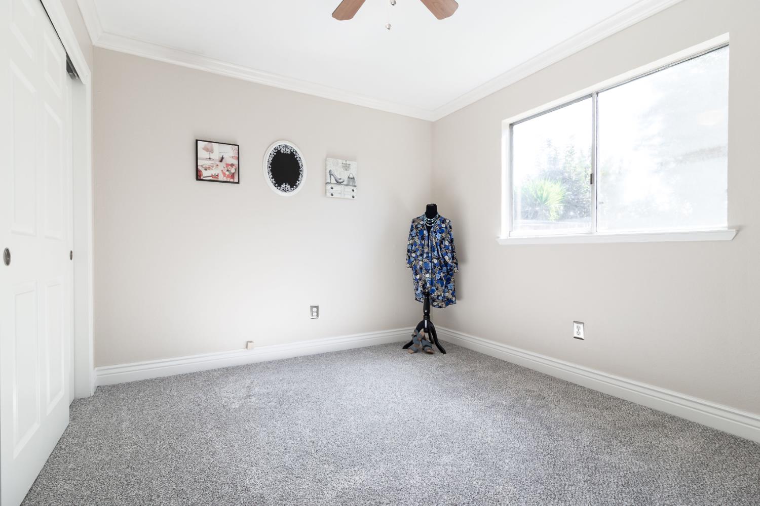 12118 Hernandez Ave, Waterford, CA 95386