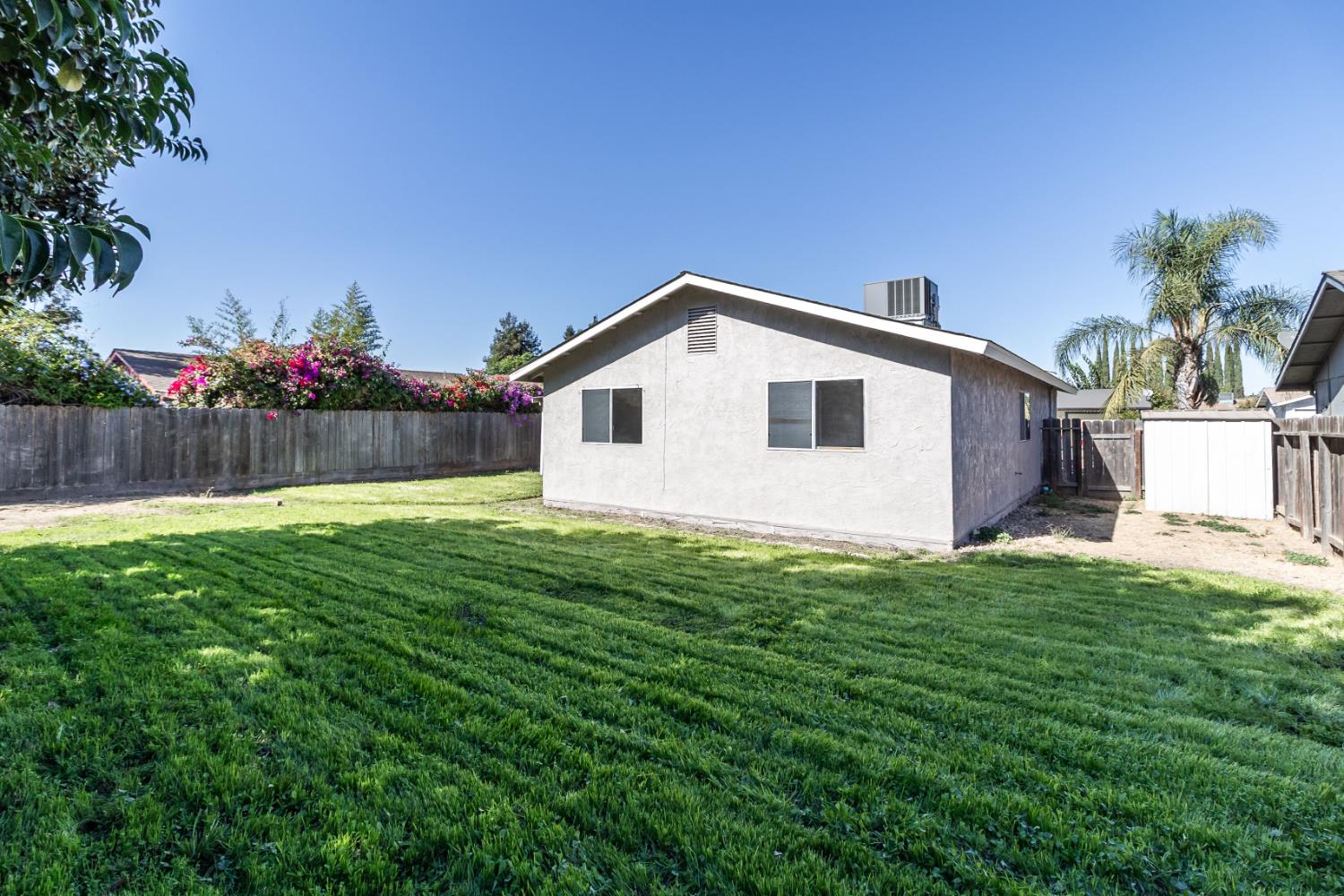 12118 Hernandez Ave, Waterford, CA 95386