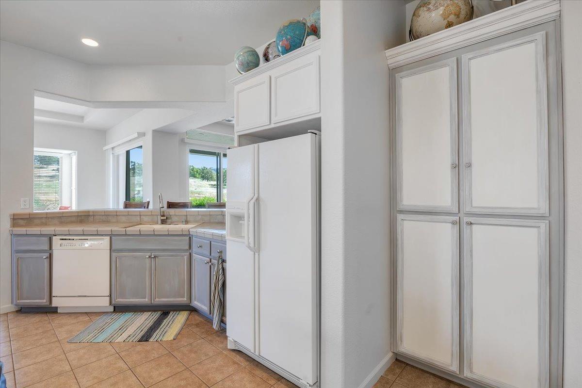 258 Rock Ridge Ln, Copperopolis, CA 95228
