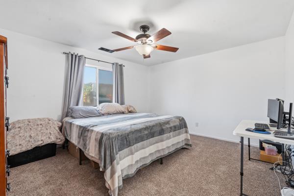 6073 Preakness Dr, Riverbank, CA 95367