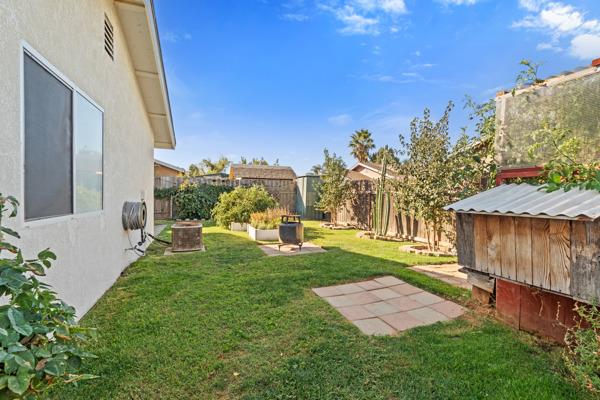 6073 Preakness Dr, Riverbank, CA 95367