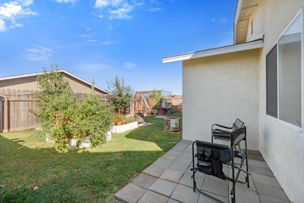 6073 Preakness Dr, Riverbank, CA 95367