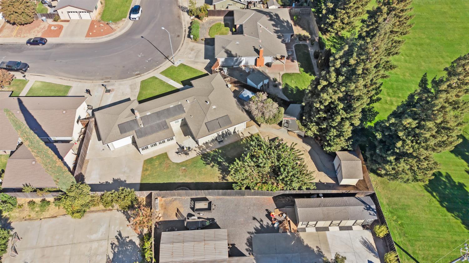 2301 Jordanollo St, Escalon, CA 95320