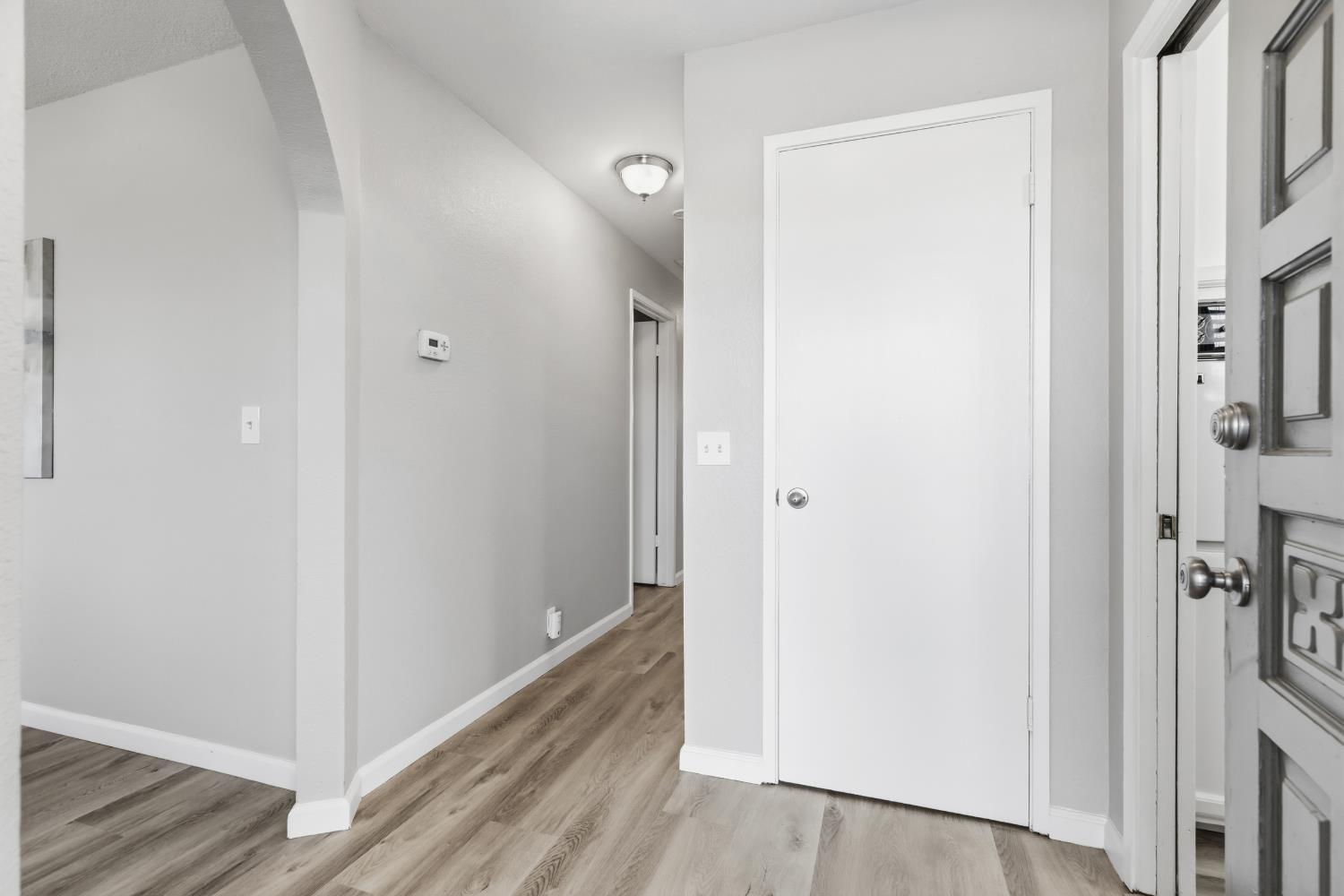 2301 Jordanollo St, Escalon, CA 95320