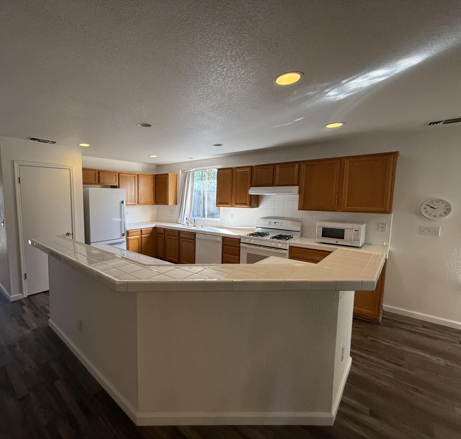 3341 Cardinal Flower Ave, Modesto, CA 95355