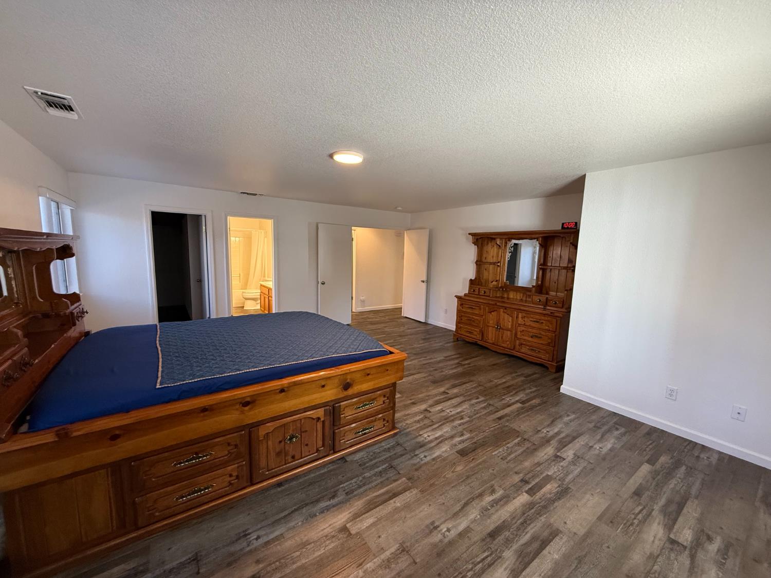 3341 Cardinal Flower Ave, Modesto, CA 95355