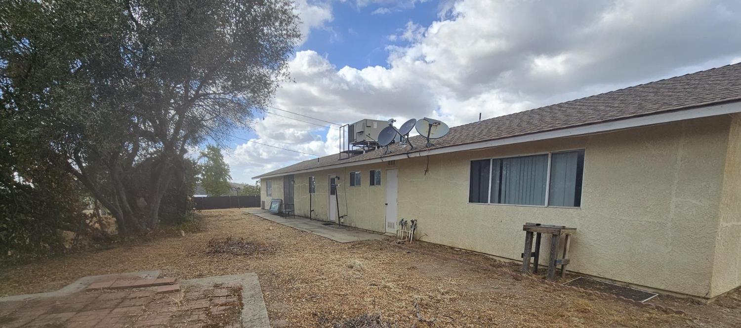 46330 Van Teri Rd, Coarsegold, CA 93614