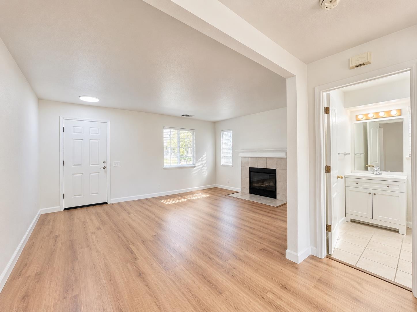 4204 Evolution Way, Modesto, CA 95356