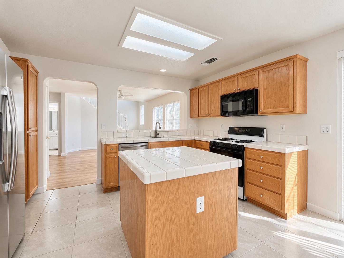 4204 Evolution Way, Modesto, CA 95356