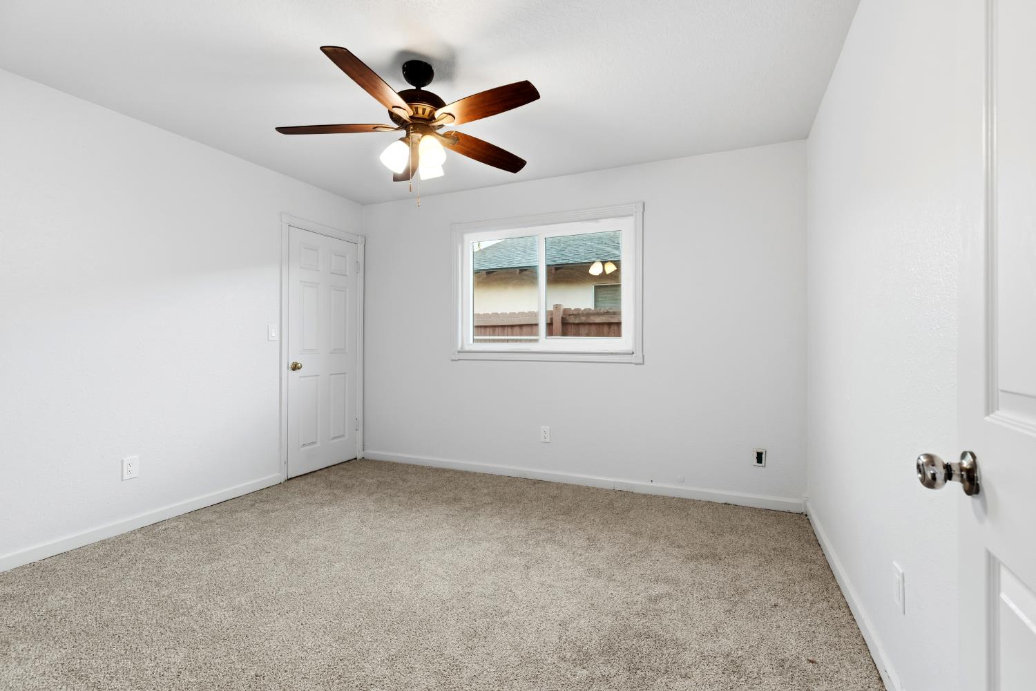 2332 Northridge Dr, Modesto, CA 95350