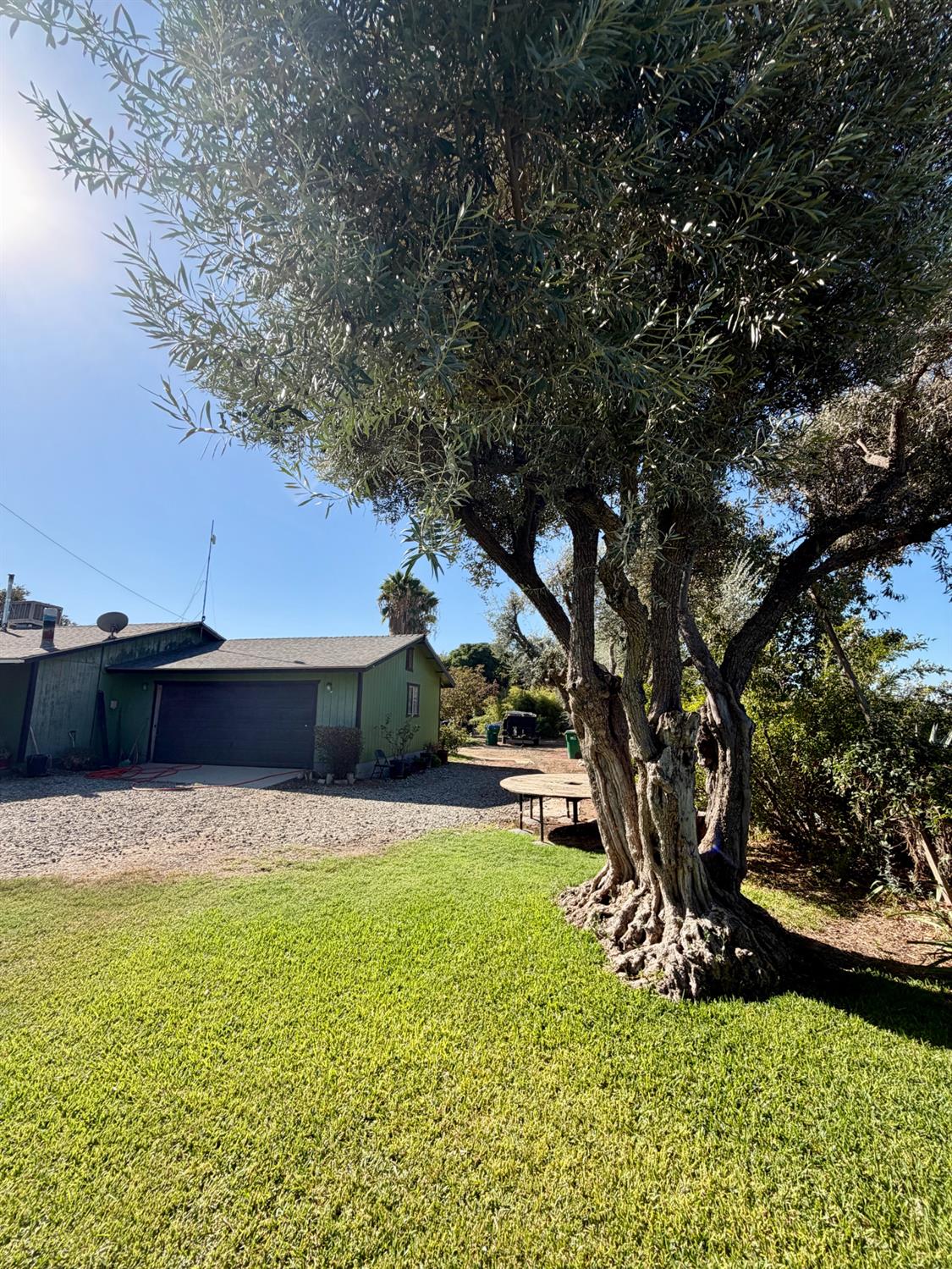 931 E LIST AVE, Exeter, CA 93221