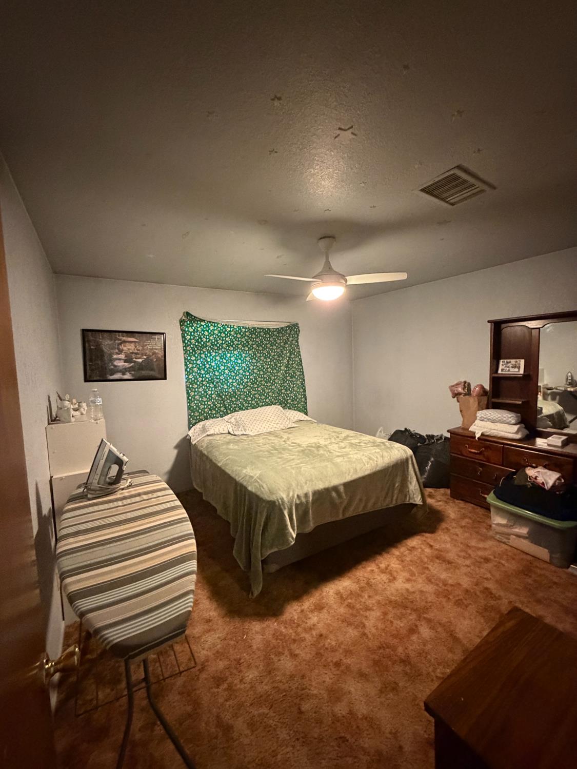 931 E LIST AVE, Exeter, CA 93221