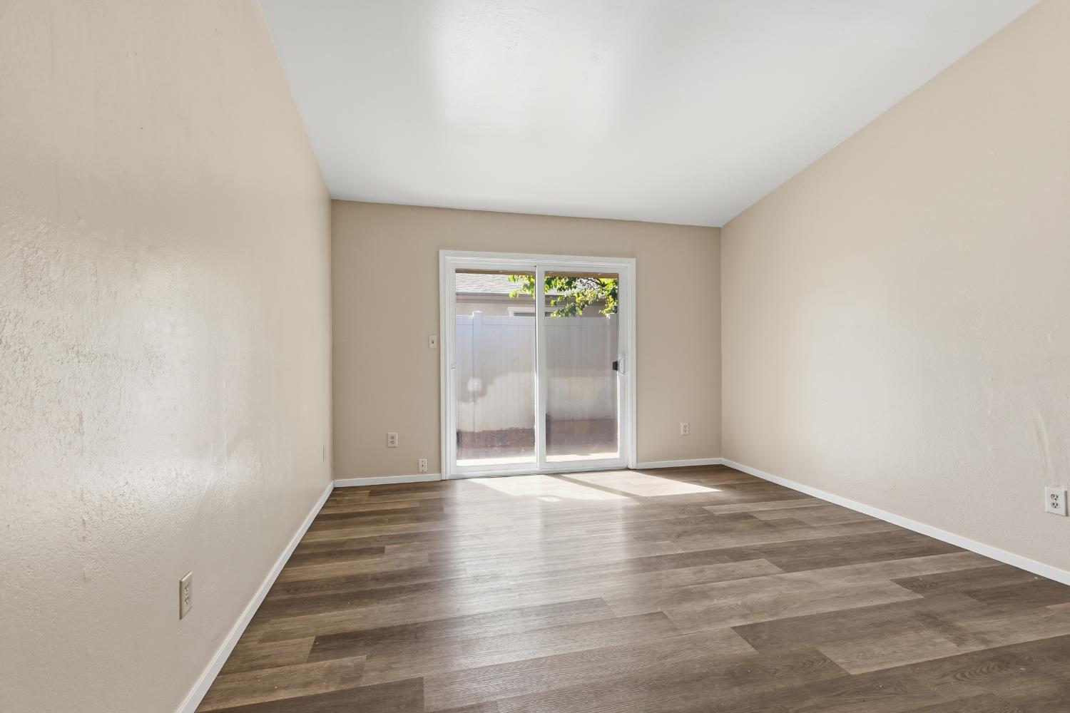3316 Sherwood Ave #36, Modesto, CA 95350