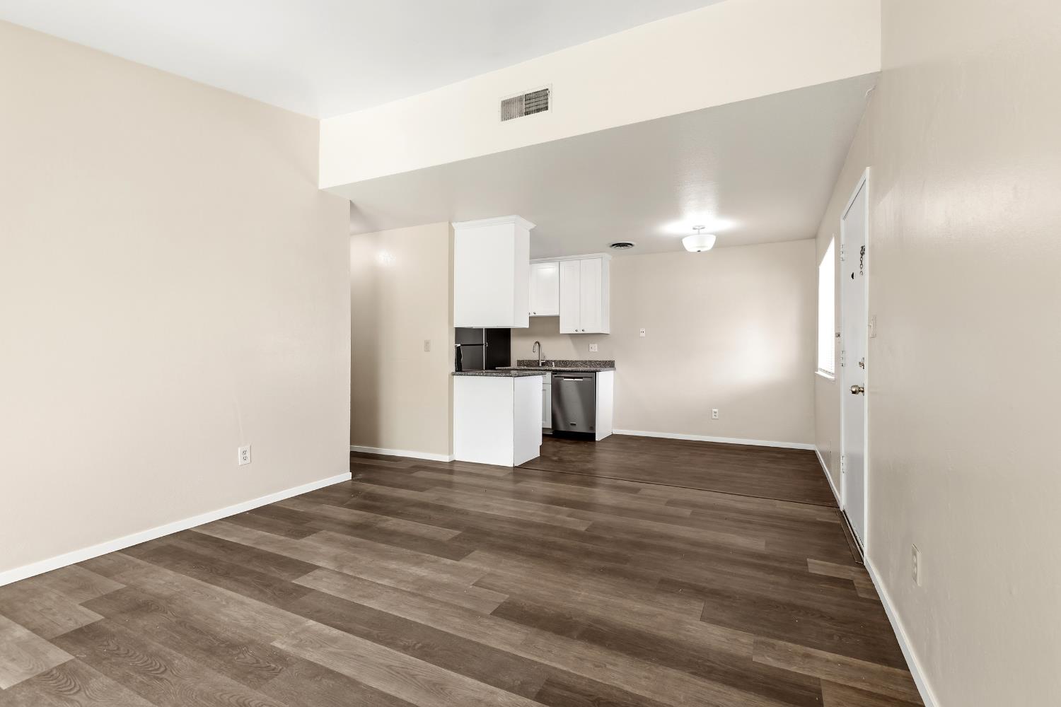 3316 Sherwood Ave #36, Modesto, CA 95350