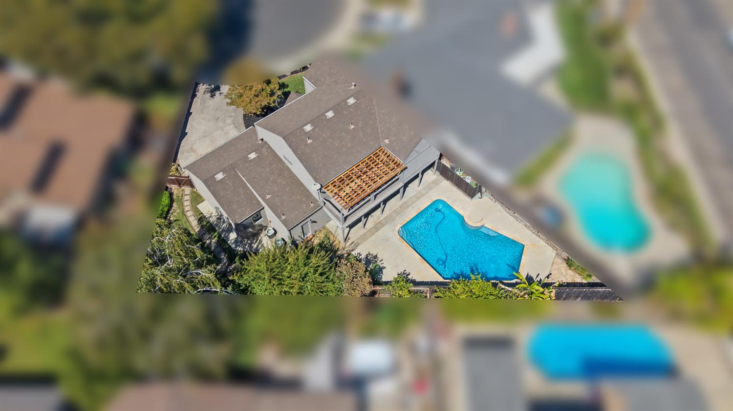2104 Quebec Ct, Modesto, CA 95356