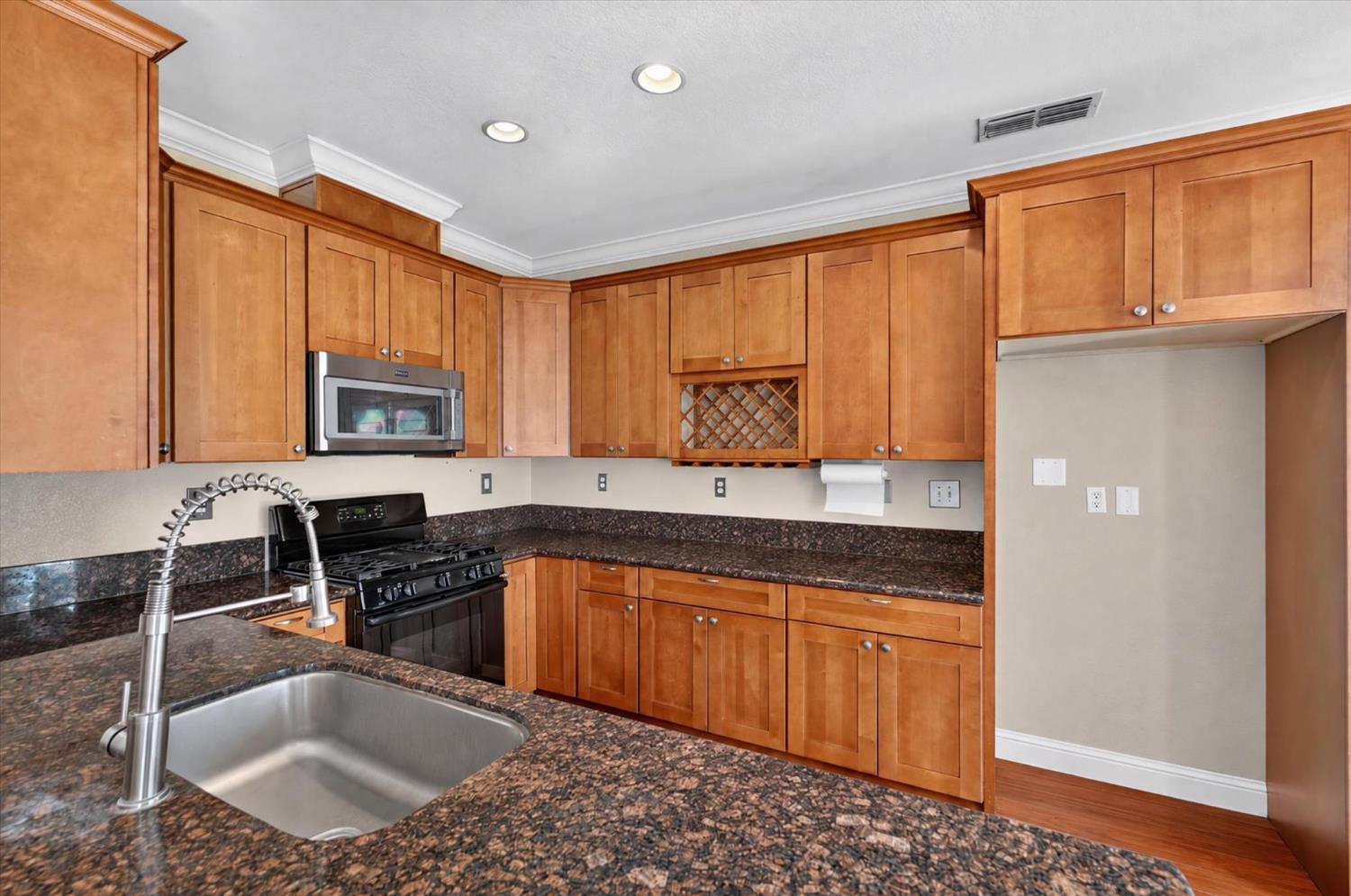 4736 Isabella Ave, Keyes, CA 95328