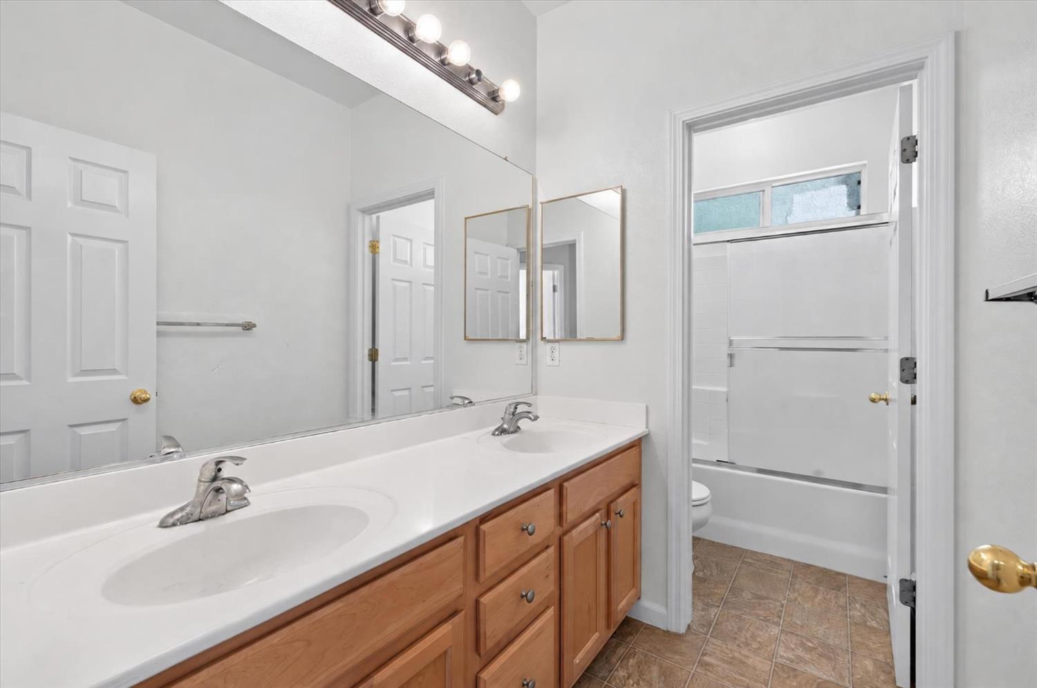 4736 Isabella Ave, Keyes, CA 95328