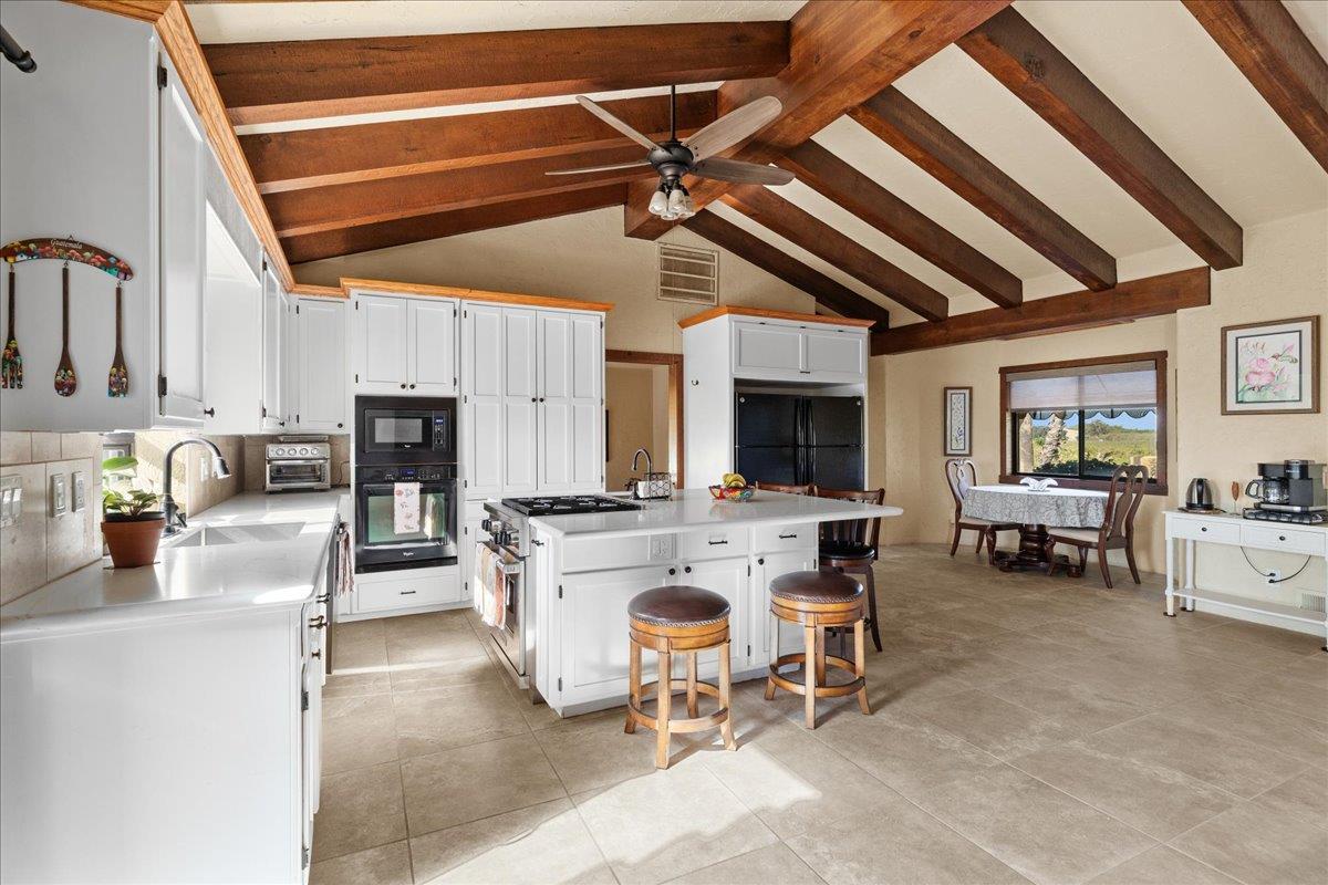 10722 Rawles Rd, Oakdale, CA 95361