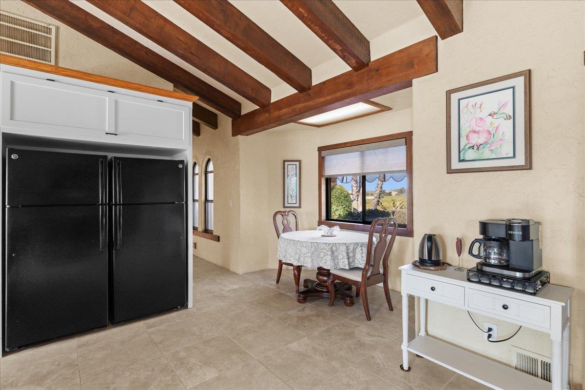 10722 Rawles Rd, Oakdale, CA 95361