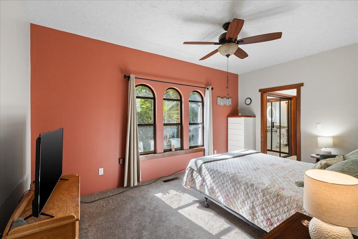 10722 Rawles Rd, Oakdale, CA 95361