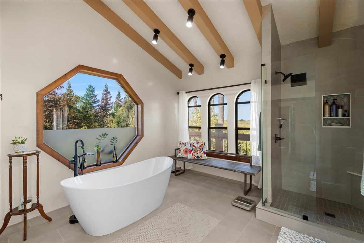 10722 Rawles Rd, Oakdale, CA 95361