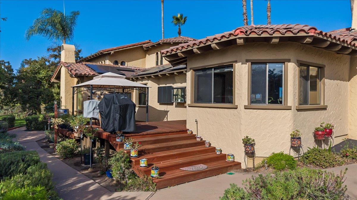 10722 Rawles Rd, Oakdale, CA 95361