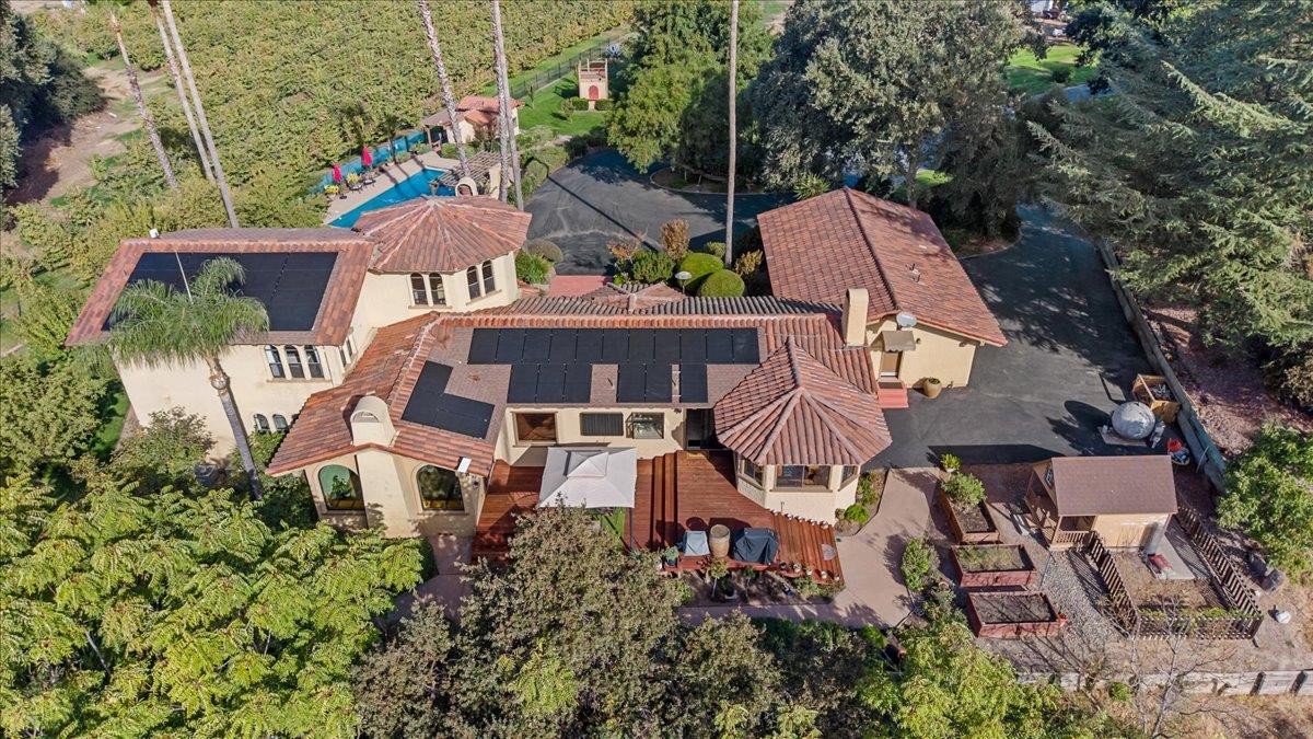 10722 Rawles Rd, Oakdale, CA 95361