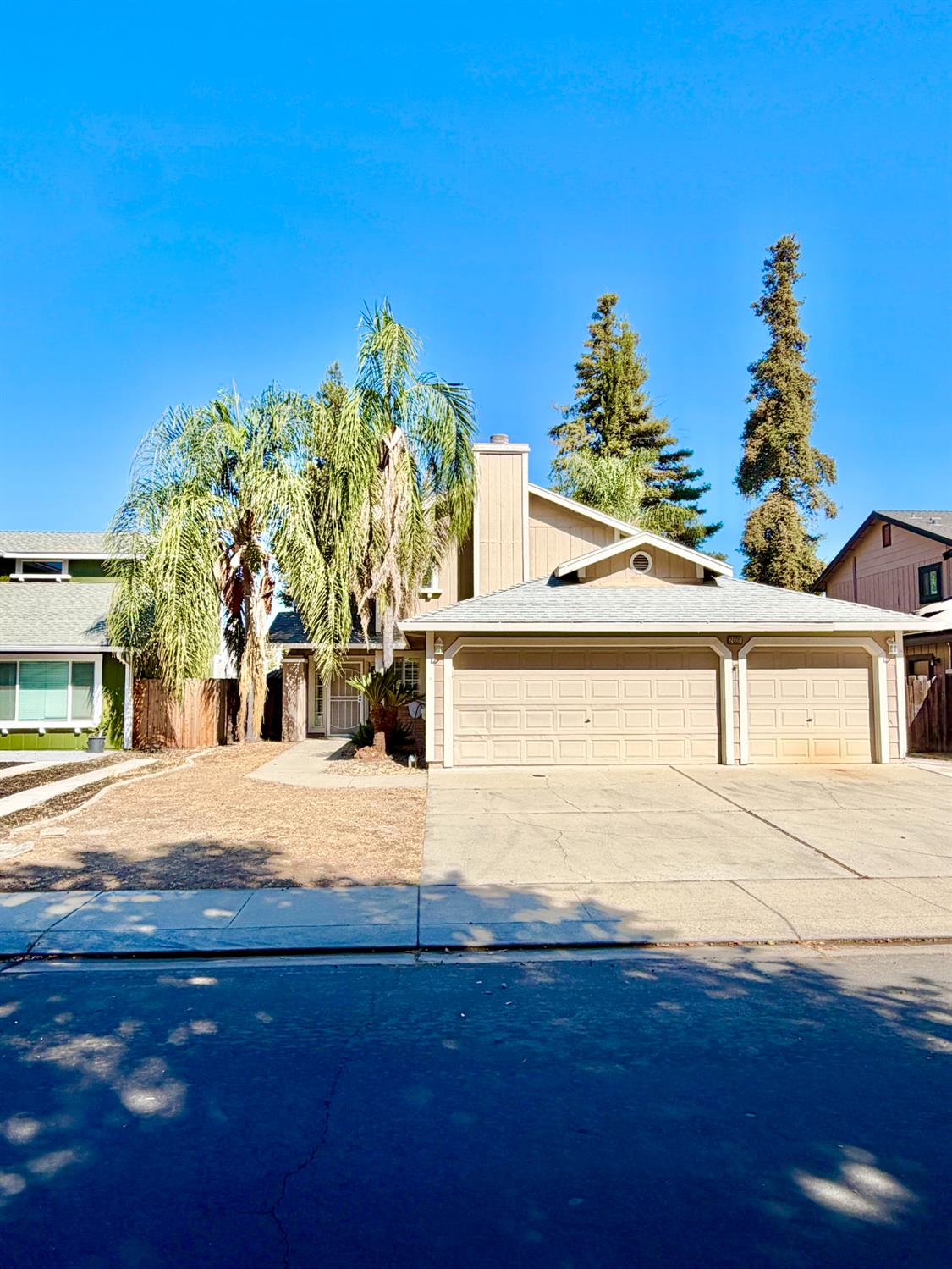 2609 Beatrice LN, Modesto, CA 95355