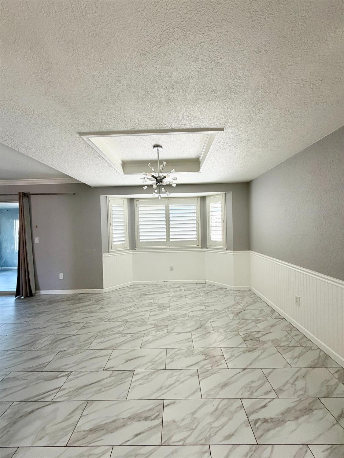 2609 Beatrice LN, Modesto, CA 95355