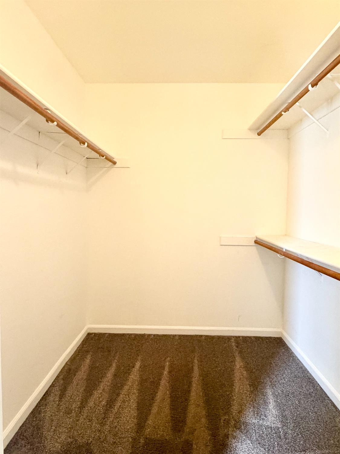 2609 Beatrice LN, Modesto, CA 95355