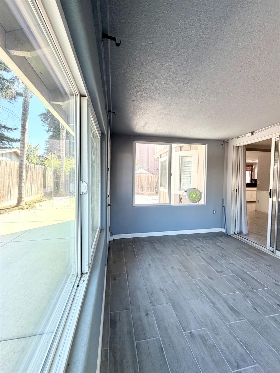 2609 Beatrice LN, Modesto, CA 95355