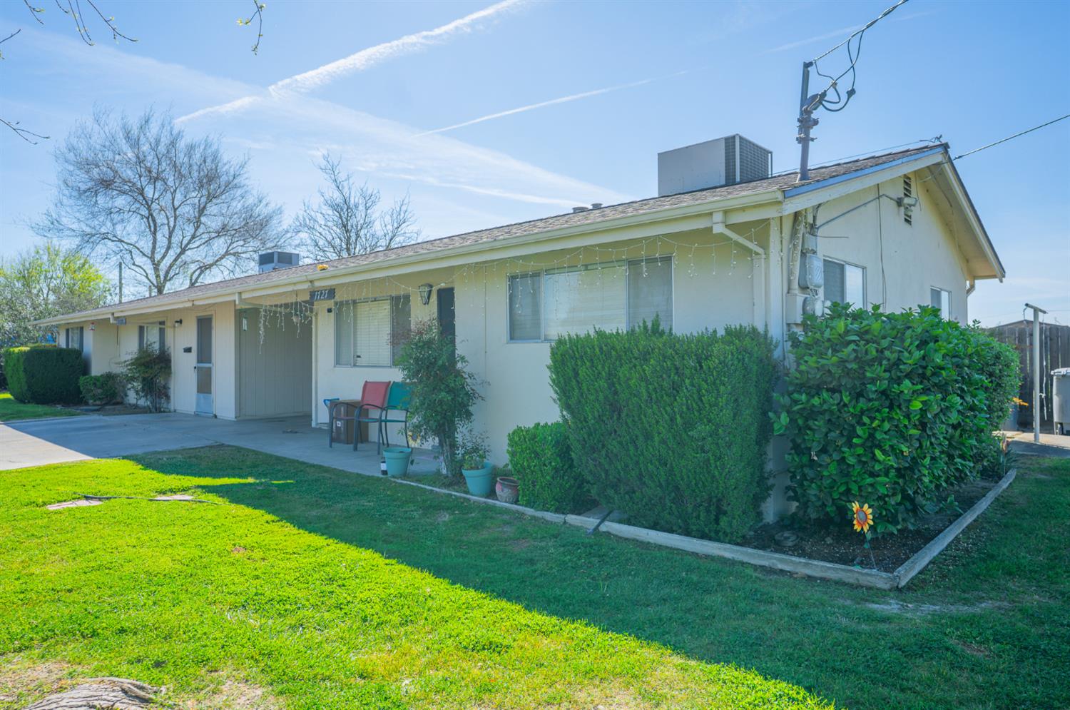 1711 E Pacheco Blvd, Los Banos, CA 93635