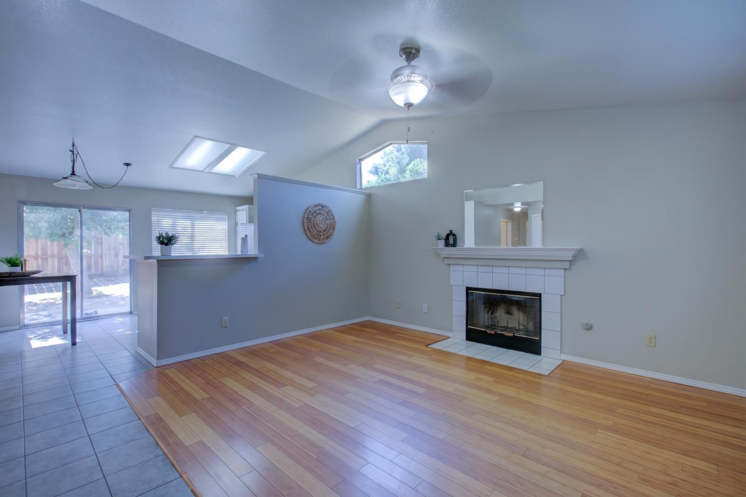 456 Buena Vista Dr, Merced, CA 95348